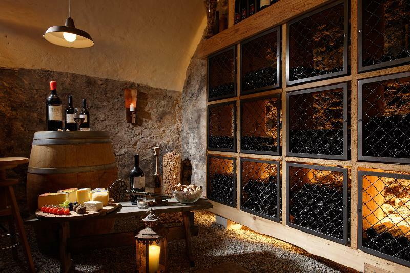 Baeren Hotel, The Bear Wilderswil